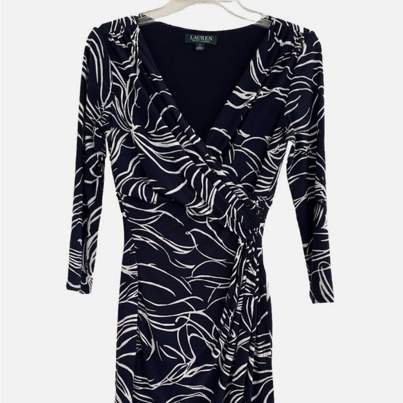 Lauren Ralph Lauren Women's Size 10 Black & White Jersey Sheath Dress Faux Wrap - Picture 2 of 15